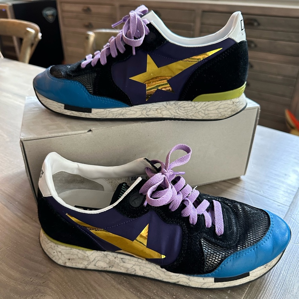 Golden Goose Running